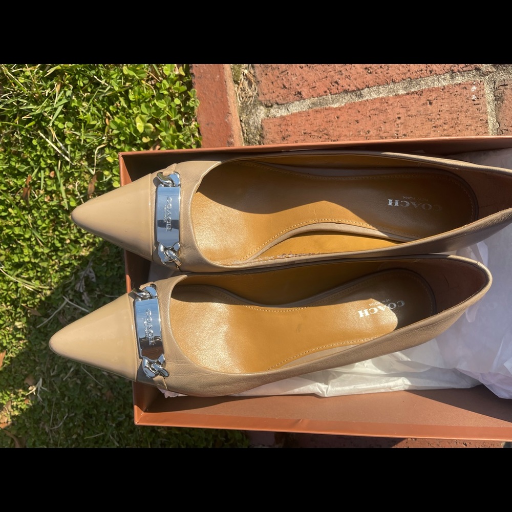 Coach Bowery Soft Lambskin/Patent Pump